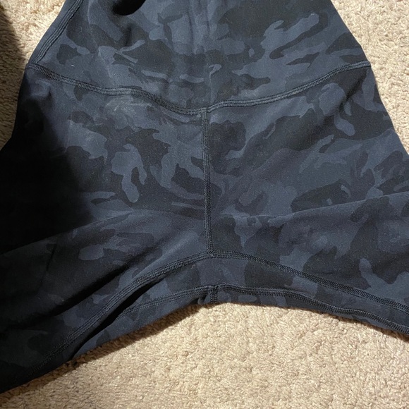 SOLD ON FBLululemon align shorts - Picture 5 of 6